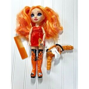 MGA Entertainment Rainbow High Poppy Rowan Doll series 1 Rare Htf